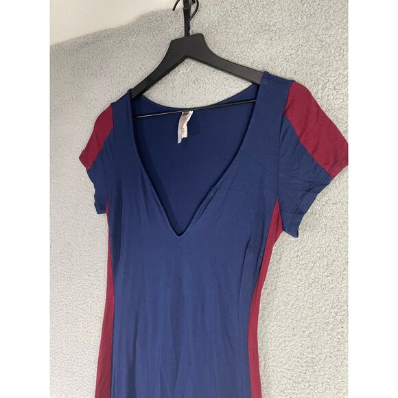 W.SHE Navy Bodycon Dress Large Cutout Back Colorblock V Neck Sexy Stretch Club - Picture 4 of 9